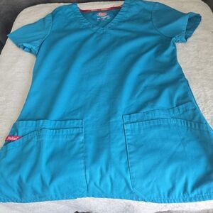 Dickies Turquoise Scrub Top